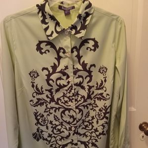 NEW.  WOMEN'S  LONG SLEEVE BLOUSE.   NWOT